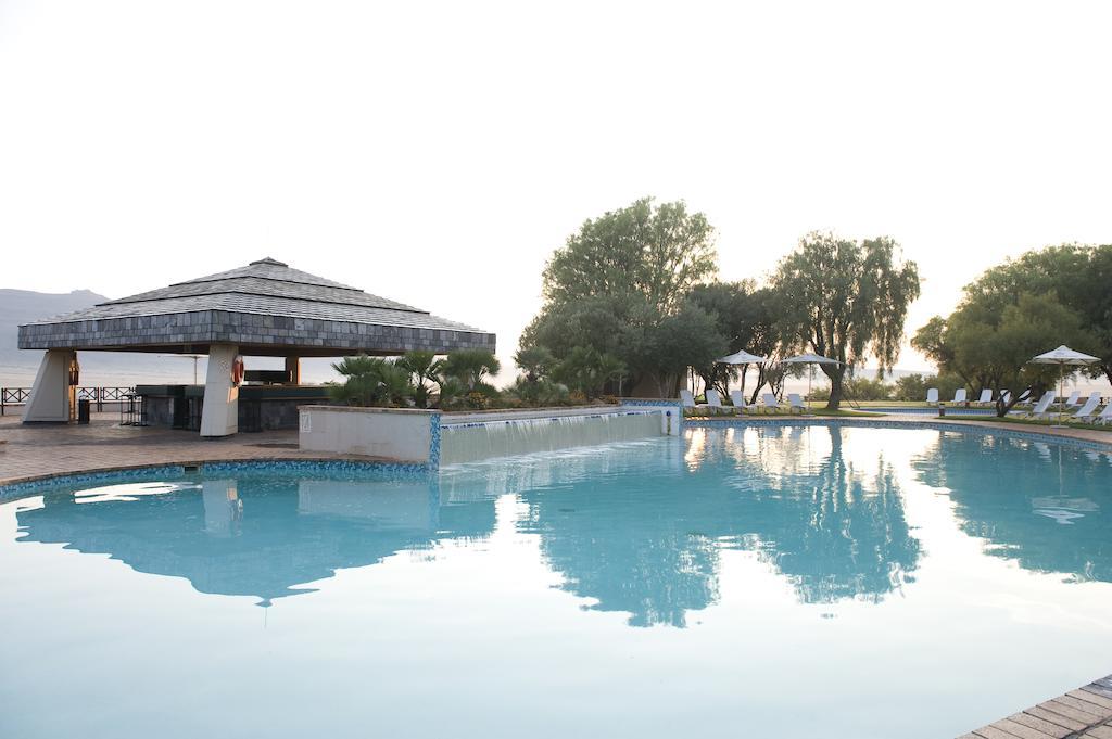 Black Mountain Leisure And Conference Hotel Groothoek Buitenkant foto