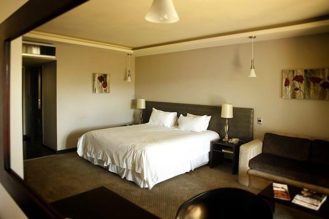 Black Mountain Leisure And Conference Hotel Groothoek Buitenkant foto